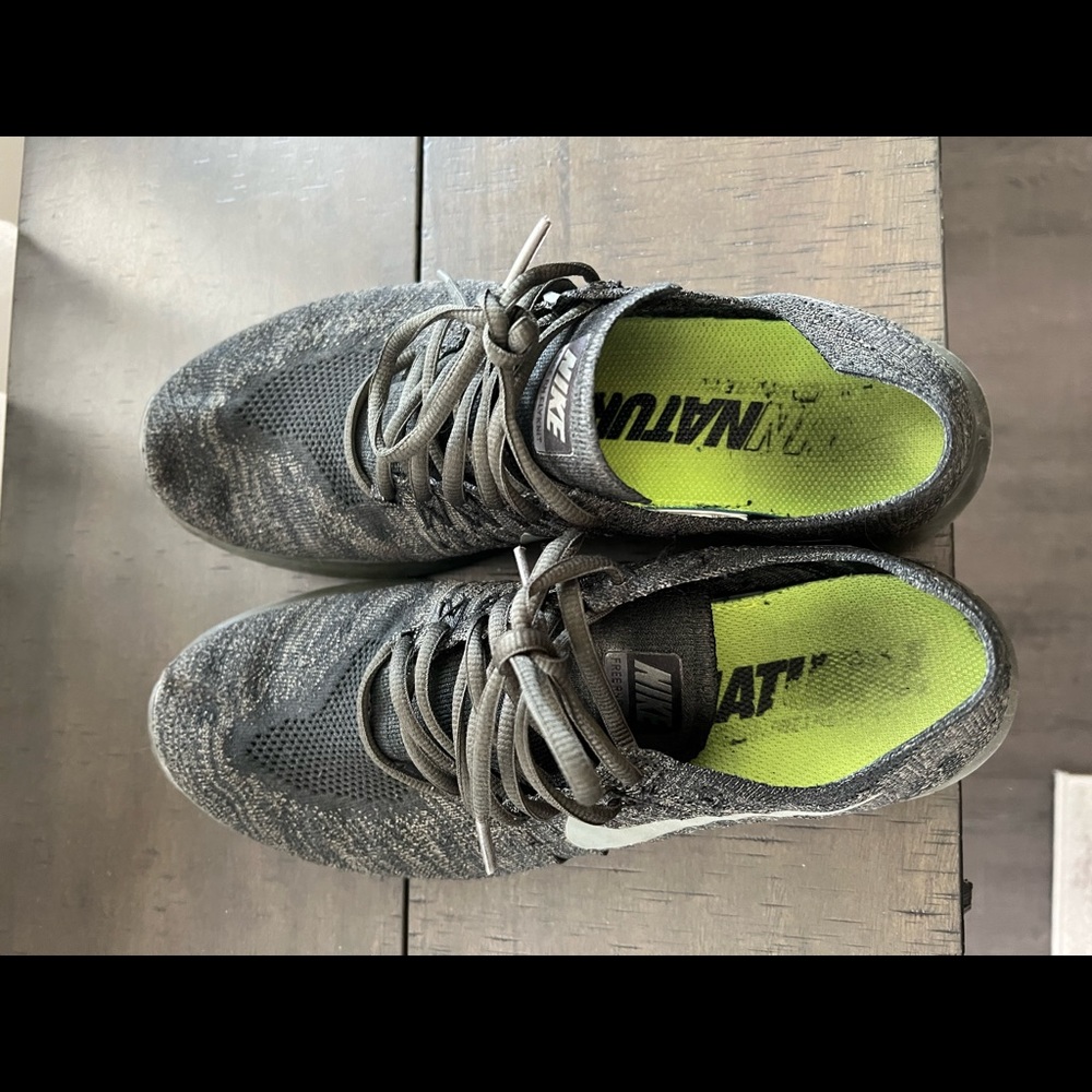 10.5M Nike free RN flyknit